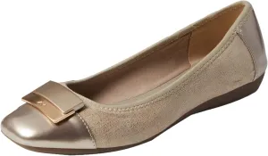 Anne Klein Women's UNA Flat