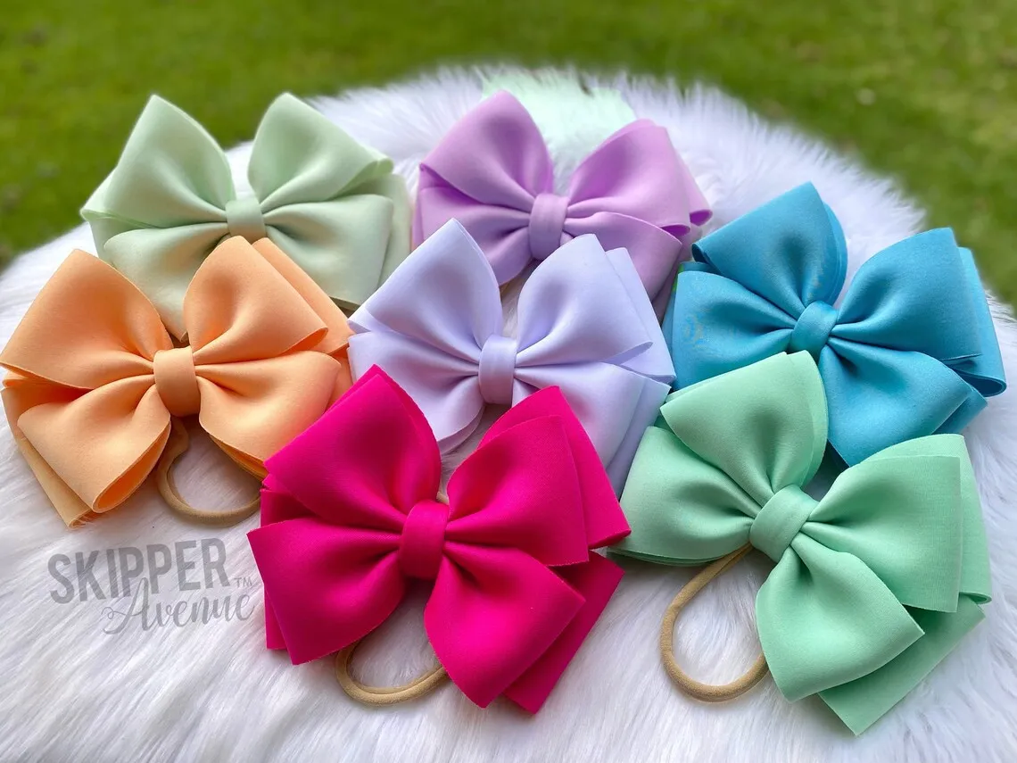 BOUTIQUE PUFFS