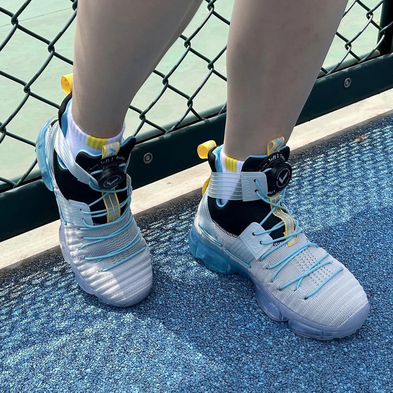 Boys Girls Sneakers Lightweight Tennis Running Walking Athletic Sports Casual Shoes