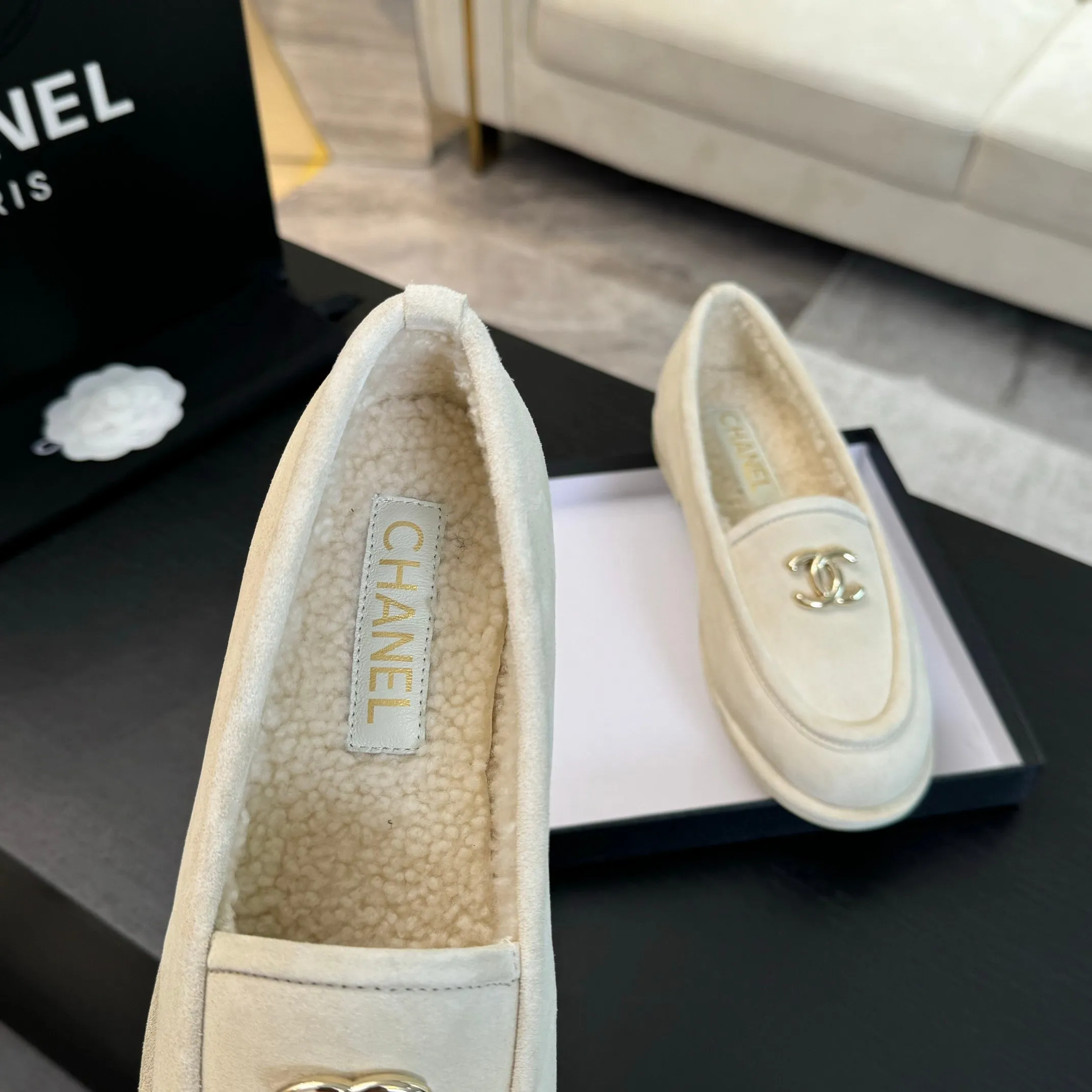 CC Moccasins White Suede And Wool