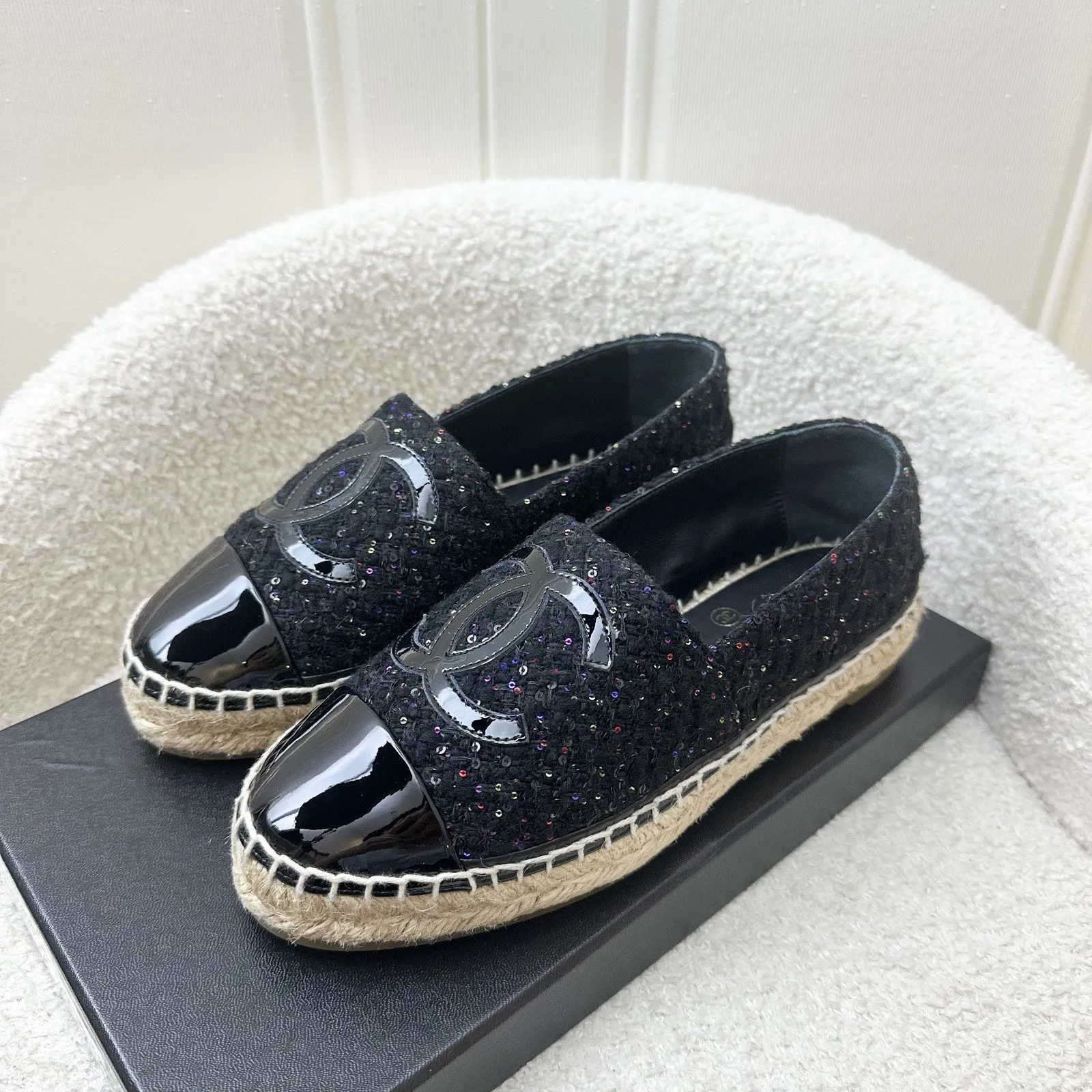 Chanel Espadrilles in Black Tweed with Sequins and Black Patent Leather Sz 35