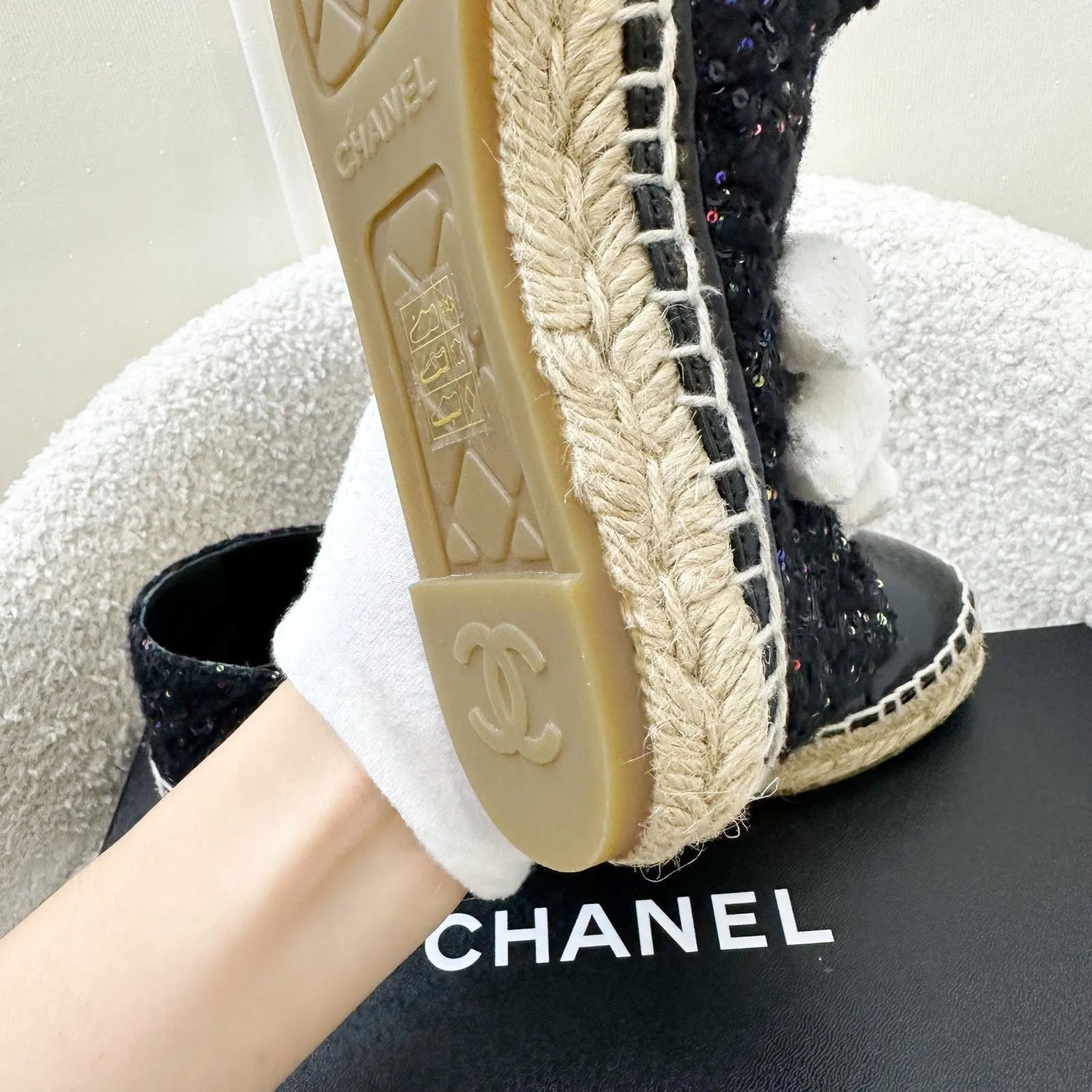Chanel Espadrilles in Black Tweed with Sequins and Black Patent Leather Sz 35