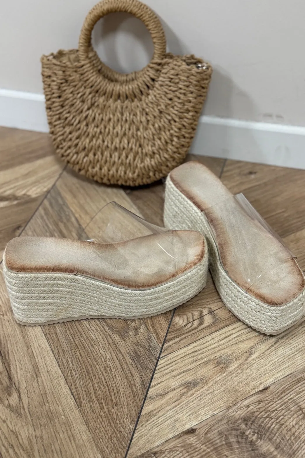 Curated collection en Transparentes Semelles Paille Streamlined Espadrilles