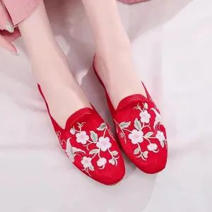 LEIYTFE Women's Chinese Floral Slippers Shoes Flats Embroidery Mule Slipper Pointed Toe Slip On, Chinese Style Summer Sandals