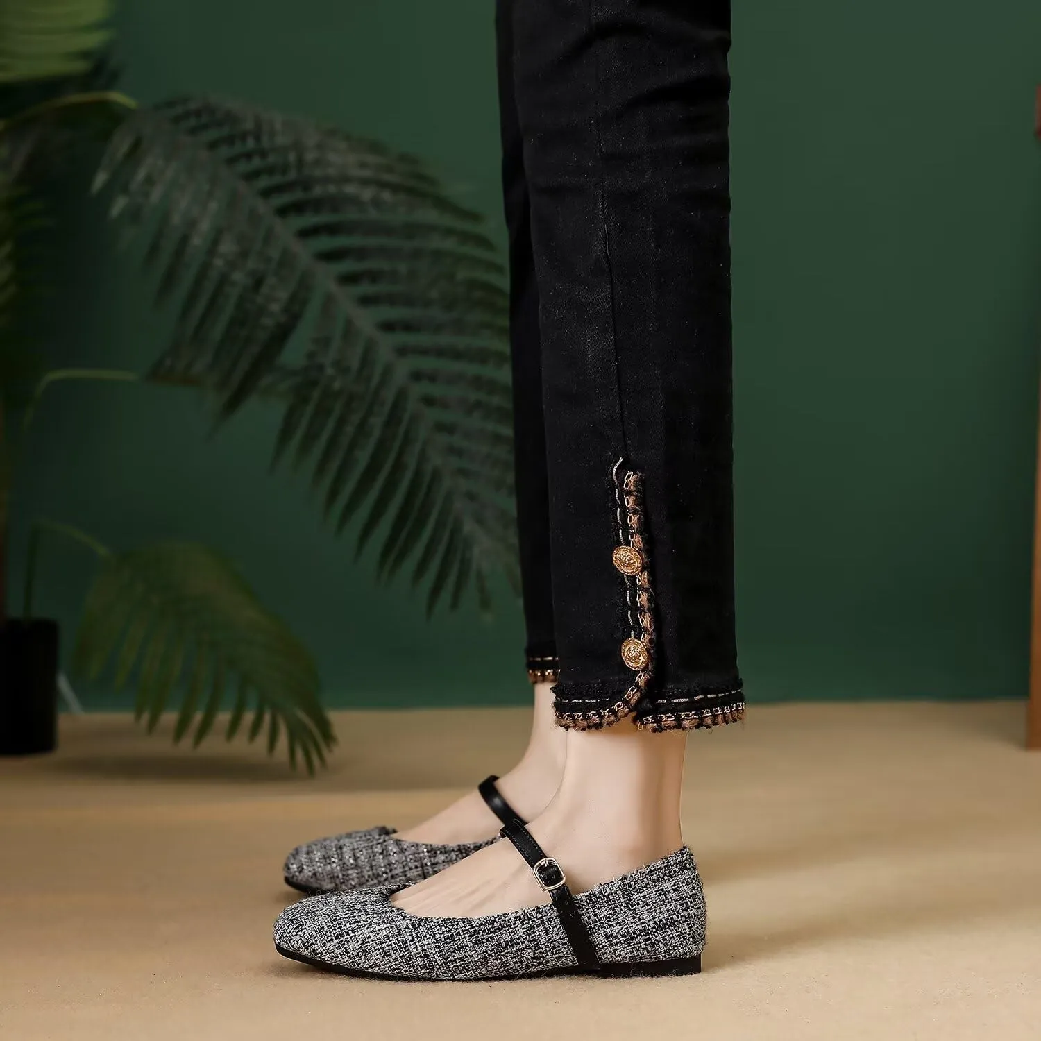 LUXINYU Flats for Women Dressy Square Toe Ankle Strap Mary Jane Shoes Casual Slip On Flats Comfortable Ballet Flats