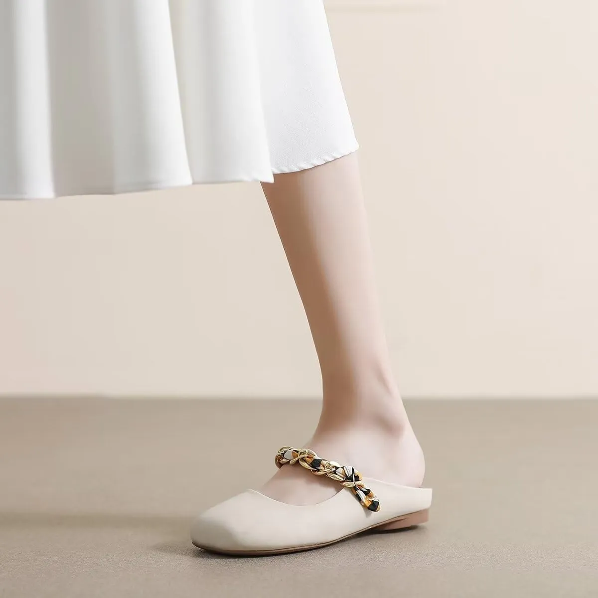 LUXINYU Women Comfortable Low Heel Mules Pearl Rhinestone Chain Strap Flats Microfiber Leather Slip On Backless Sandals Girls Lady Work Slides Loafer Shoes