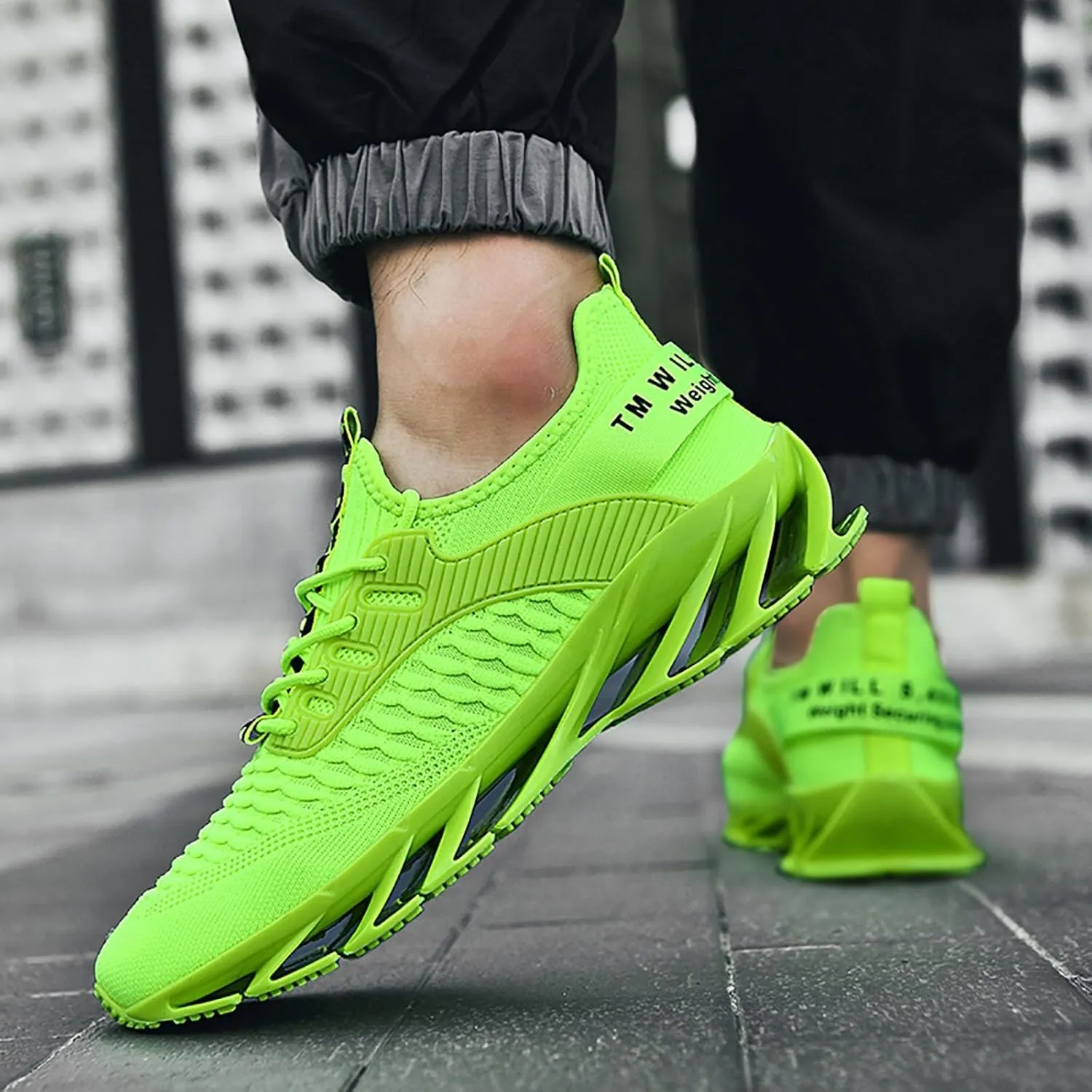 Malaho Elev8 Mens Shoes - Height Boosting Running Trainers