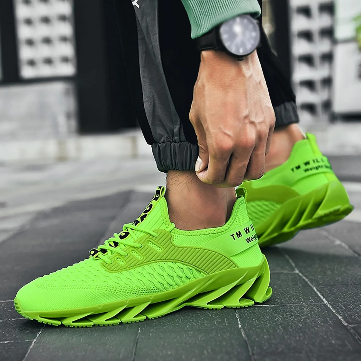 Malaho Elev8 Mens Shoes - Height Boosting Running Trainers
