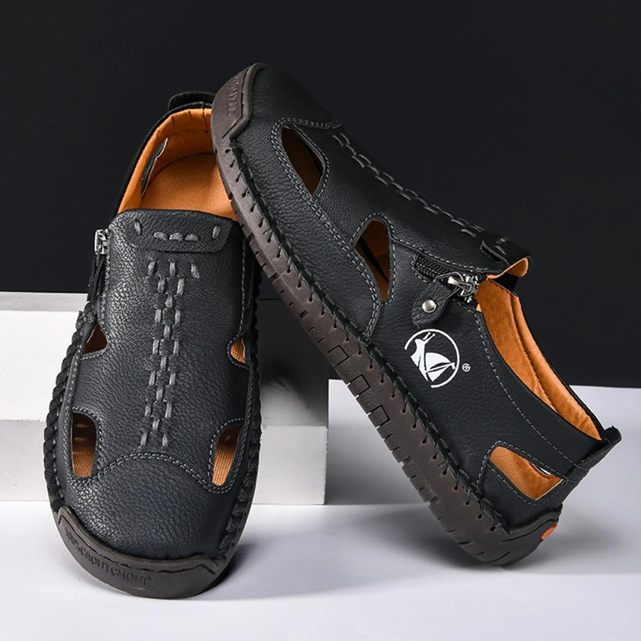Men's Closed Toe Leather Sandals Non-Slip Beach Hiking Shoes Summer Casual Hollow Out Loafer for Daily Wear