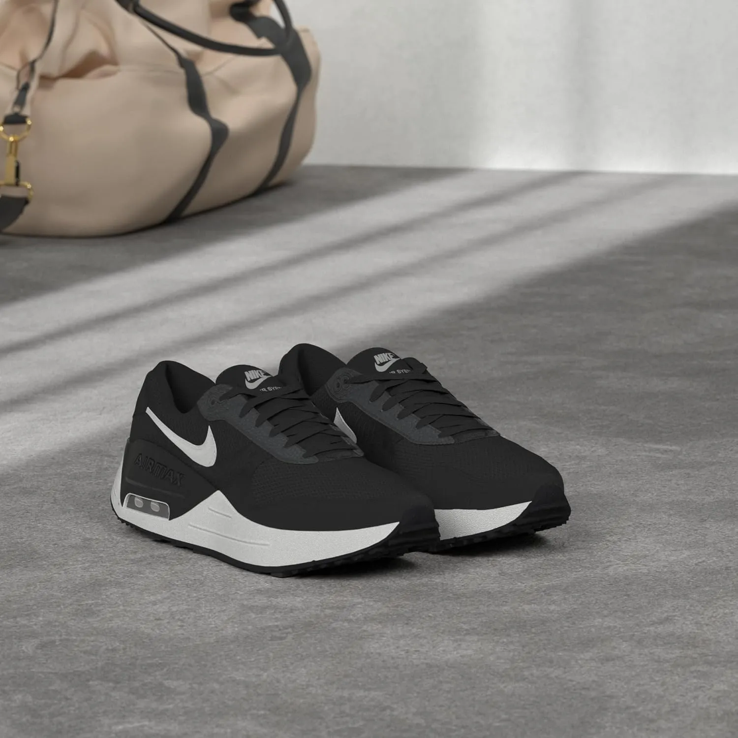 NIKE Men's Sneakers Track Shoe