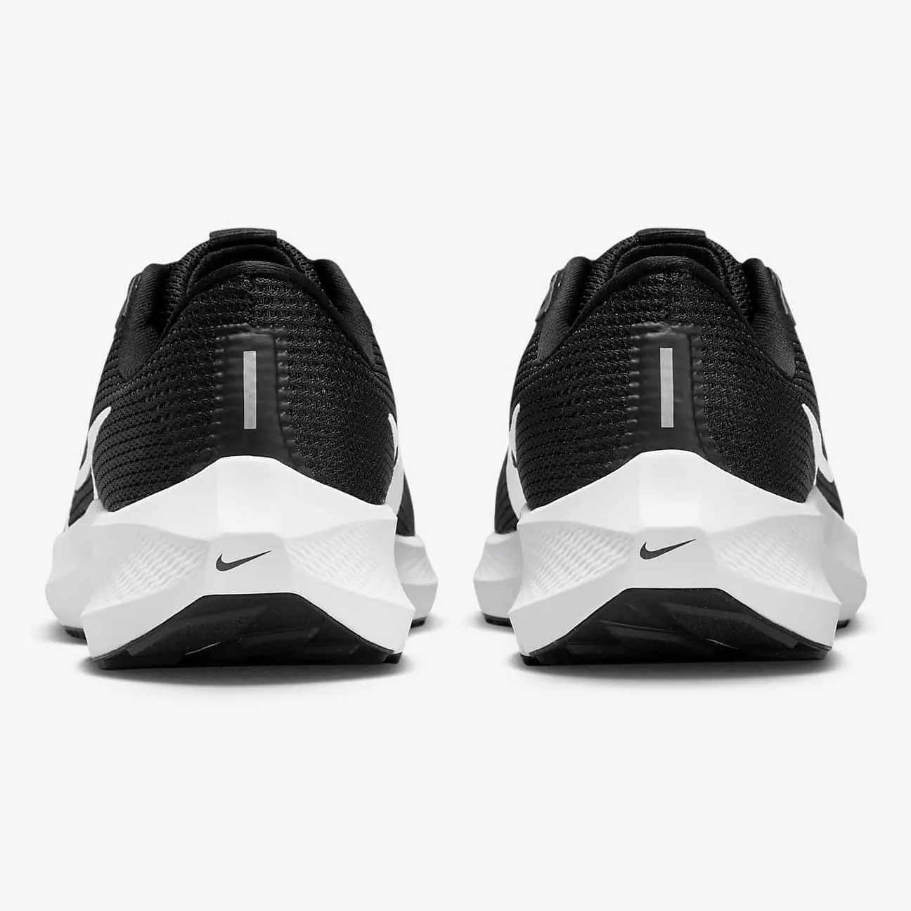 Nike Women's Low-top Sneakers