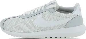 Nike Womens Roshe Run Running Shoes (White Platinum)