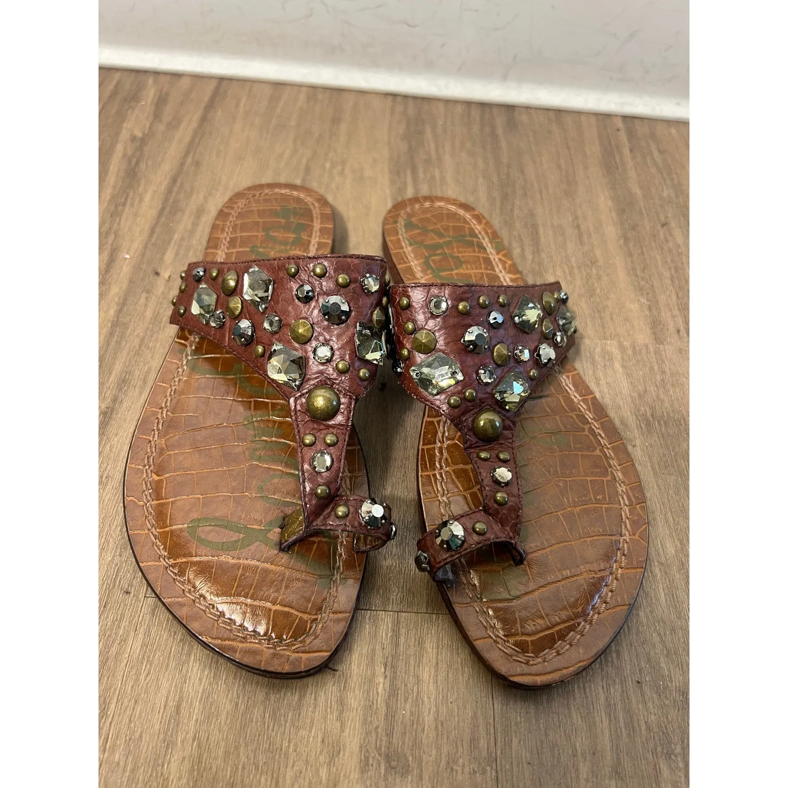 Sam Edelman Azaria Mahogany Mat Jeweled Flats Sz 8M