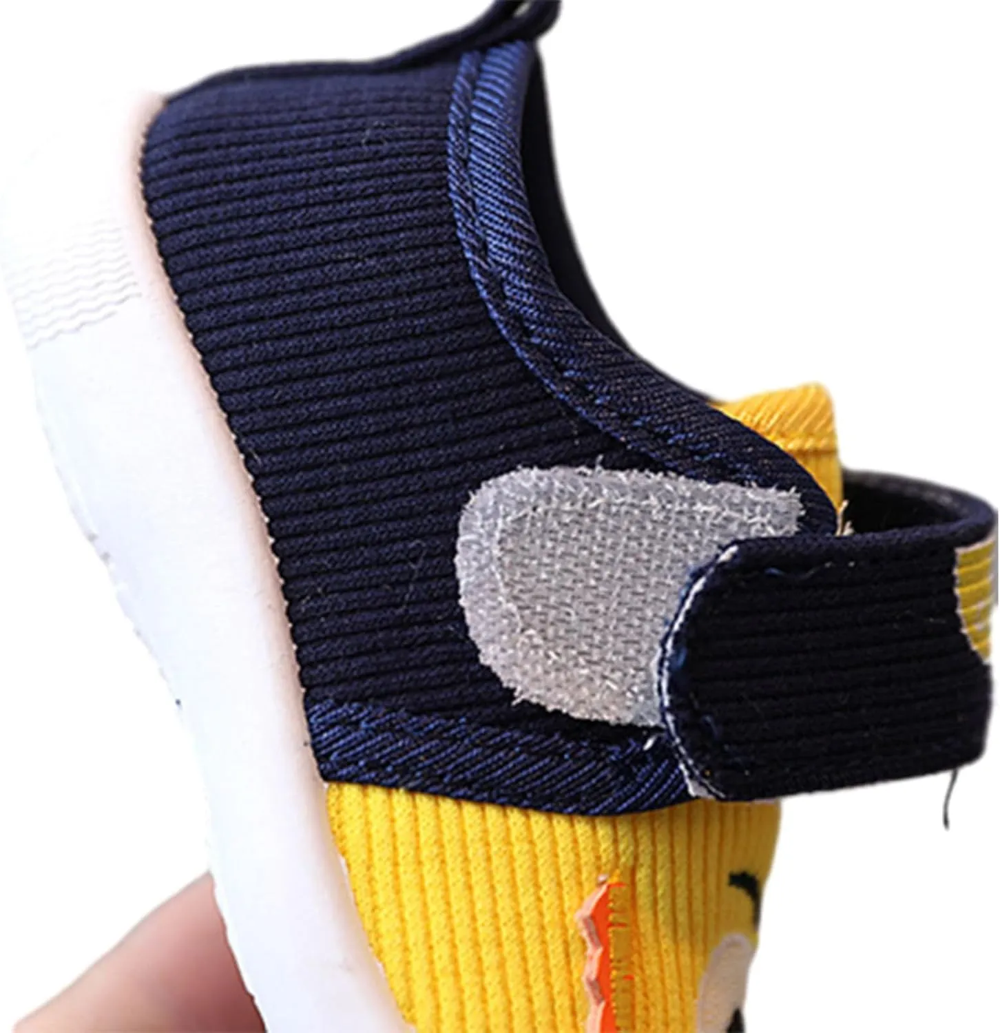 Squeak Shoes Toddler Girl Baby Boy Sneakers, Cute Comfort Anti-Slip Soft Sole First-Walking Squeaky Little Kid Trainers for First Walkers in Autumn Winter