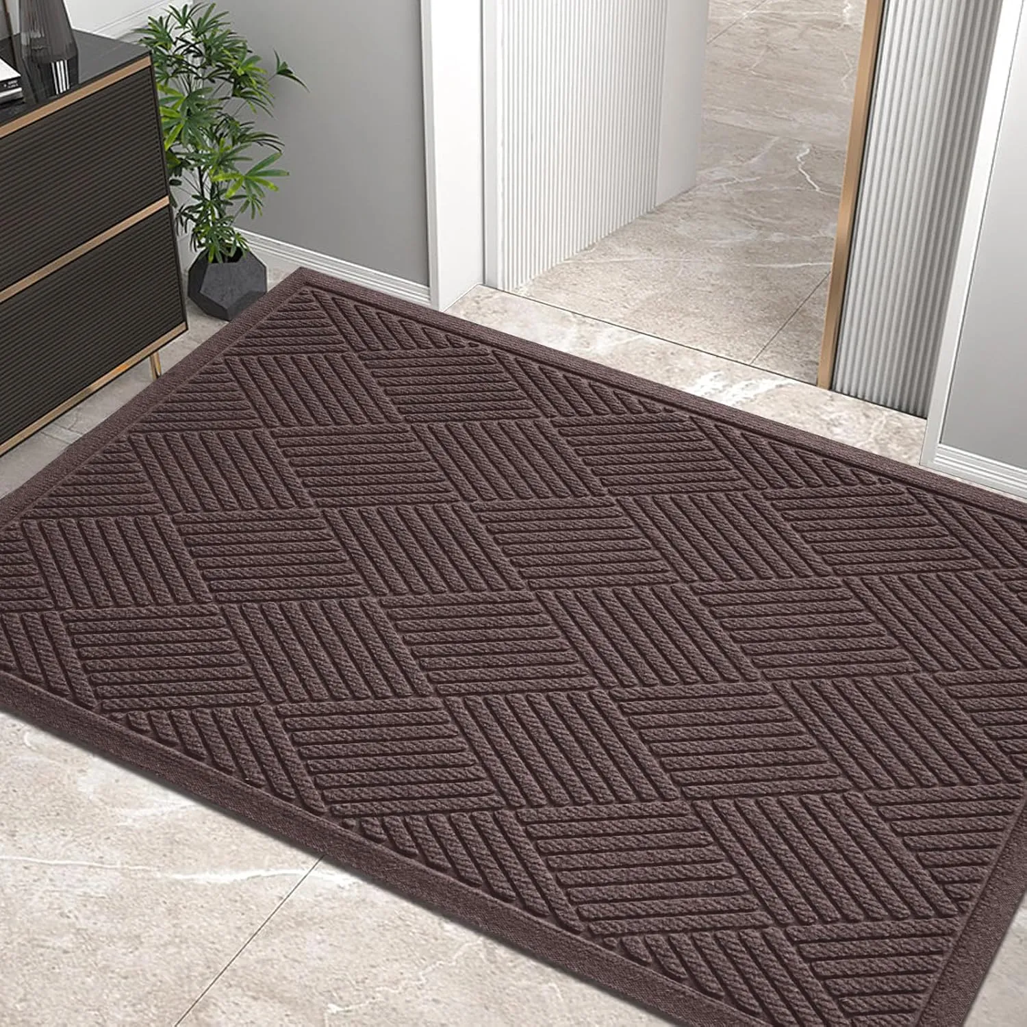 Sturdy Front Door Mat, Absorbent Muddy Dirt Resist Welcome Door Mats Outdoor Indoor, Stain and Fade Resistant, Non-Slip Rubber Backing Low Profile Doormat for Entryway, 47×32, Coffee