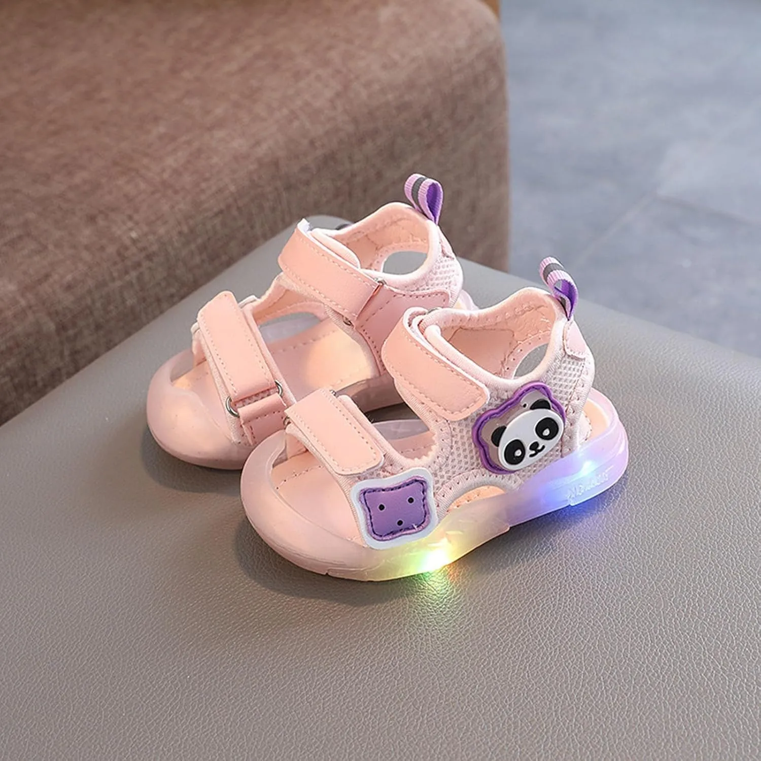 Toddler Boys LED Light Up Sandals Casual Lightweight Breathable Open Toe Anti Slip Adjustable Beach Pool Play Shoes