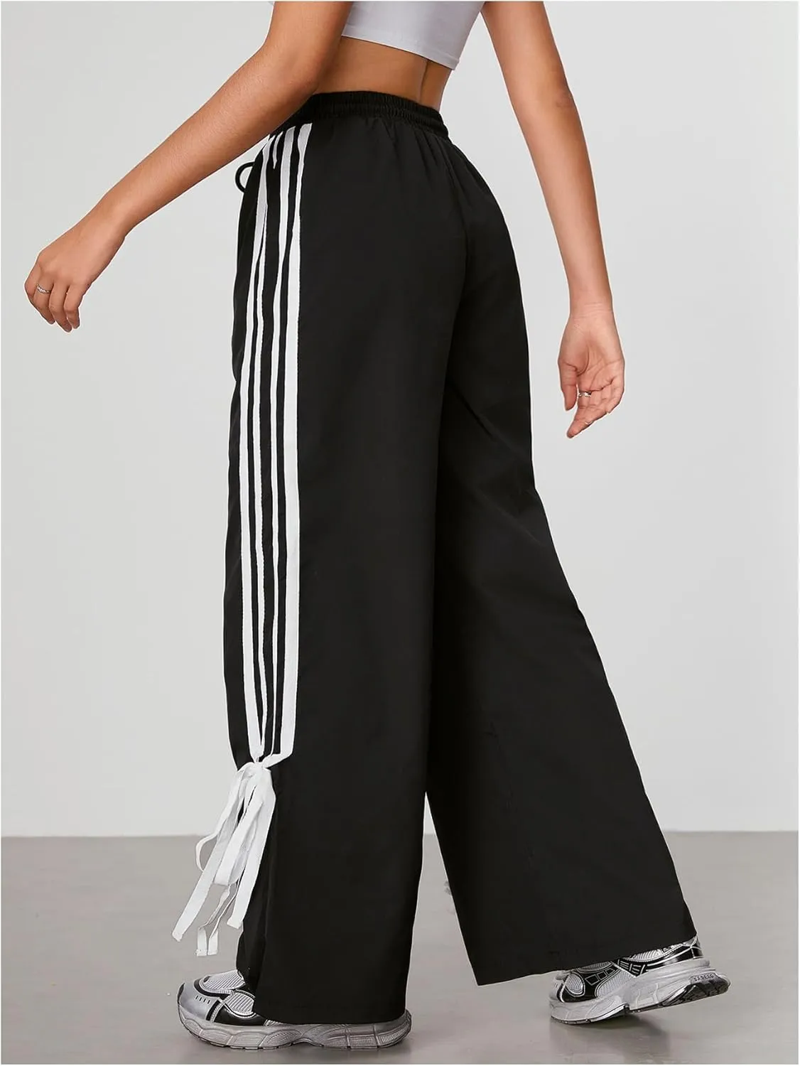 WDIRARA Women's Side Striped Bowknot Track Streetwear Pant Drawstring Waist Wide Leg Long Pants Workout