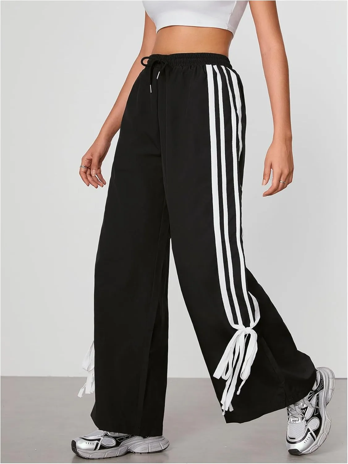 WDIRARA Women's Side Striped Bowknot Track Streetwear Pant Drawstring Waist Wide Leg Long Pants Workout