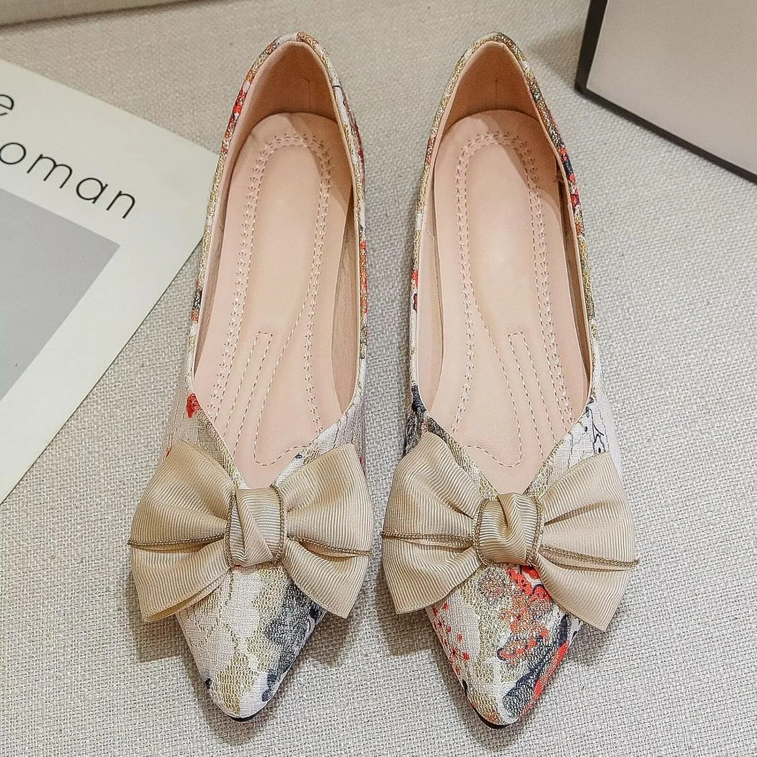 WENJIAZHIZHI Womens Pointed Toe Bow Flats Elegant Floral Print Slip-ons Comfortable Dress Shoes for Party Wedding