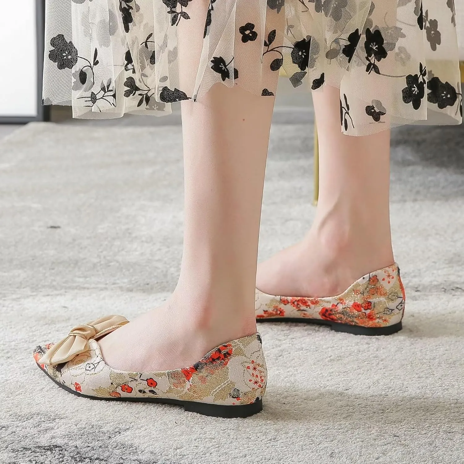 WENJIAZHIZHI Womens Pointed Toe Bow Flats Elegant Floral Print Slip-ons Comfortable Dress Shoes for Party Wedding