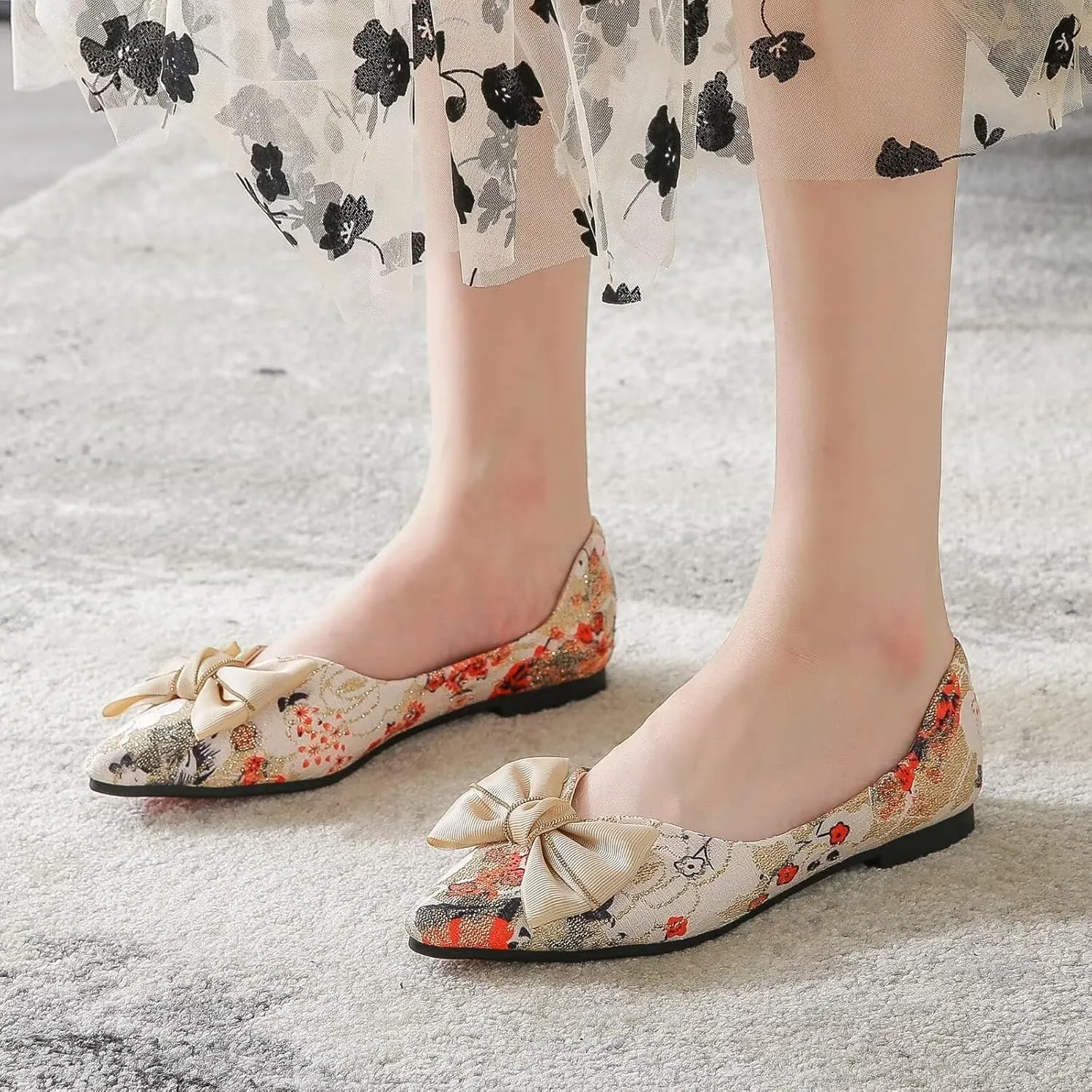 WENJIAZHIZHI Womens Pointed Toe Bow Flats Elegant Floral Print Slip-ons Comfortable Dress Shoes for Party Wedding
