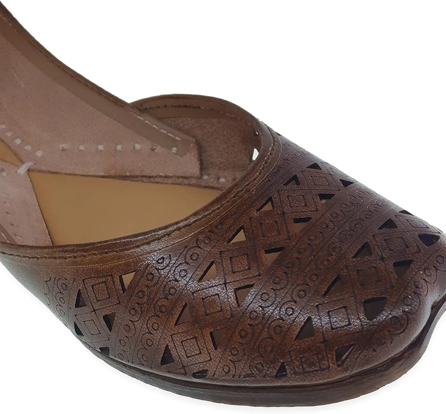 Women's Soft Leather Daily Casual Wear Jutis | Bite and Pinch Free Juti | Punjabi Jutti for Ladies | Flats Mojari Shoes | Phulkari Ethnic Flat for Girls |